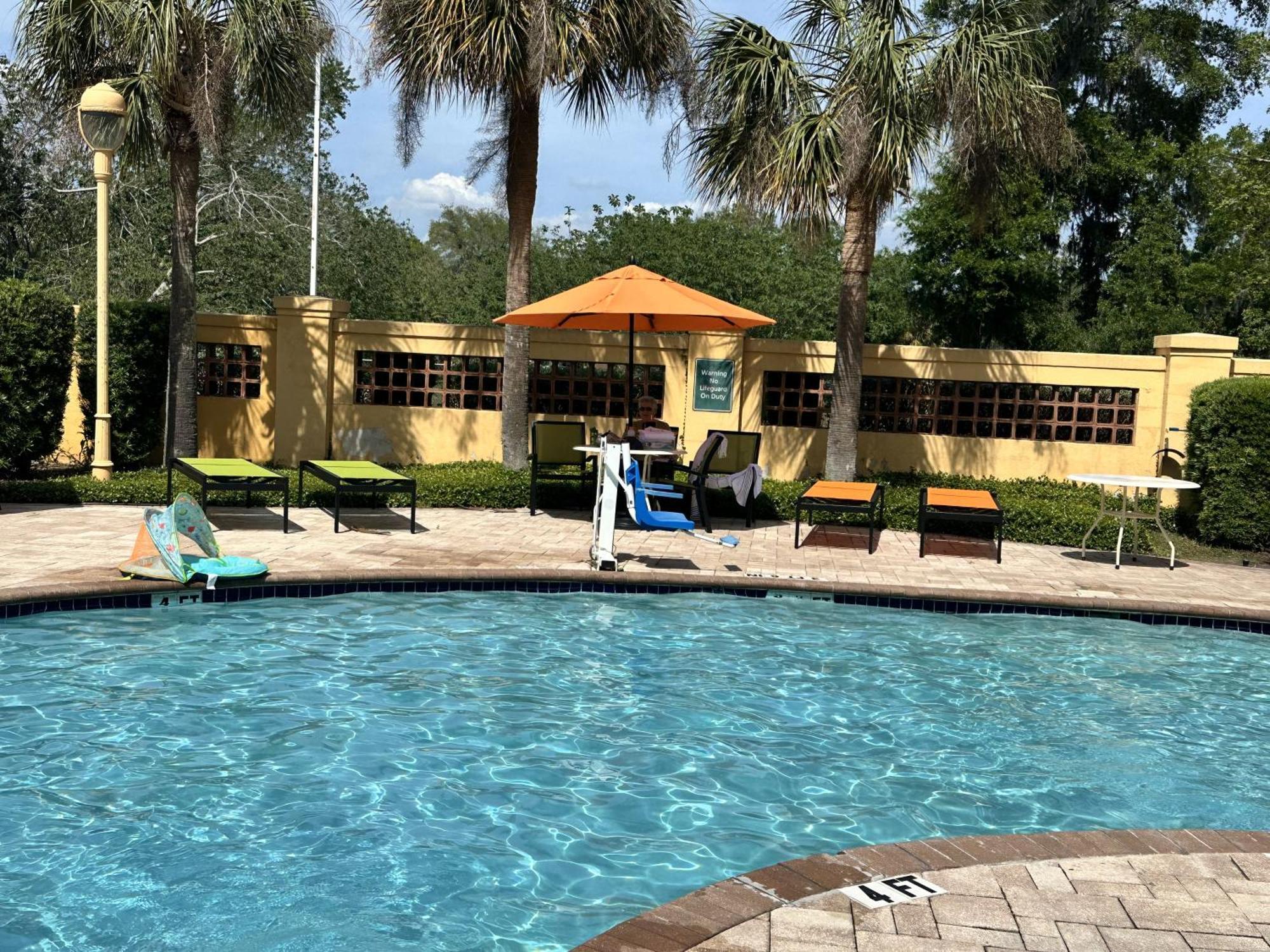 La Quinta Inn And Suites By Wyndham, Ocala Ngoại thất bức ảnh